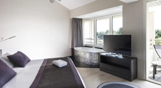 Люкс Hôtel Valdys Thalasso & Spa - les Pins