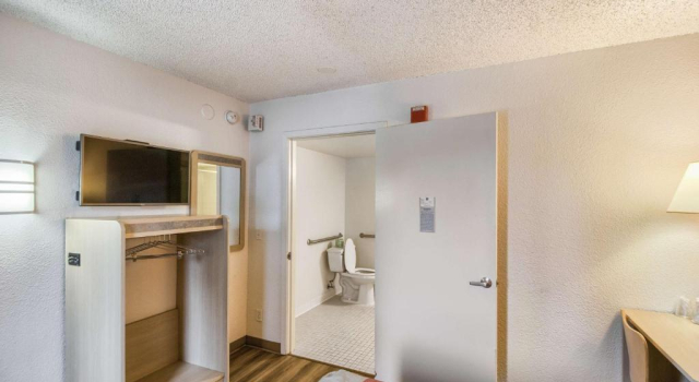 Двухместный номер Standard Motel 6-Everett, WA - South