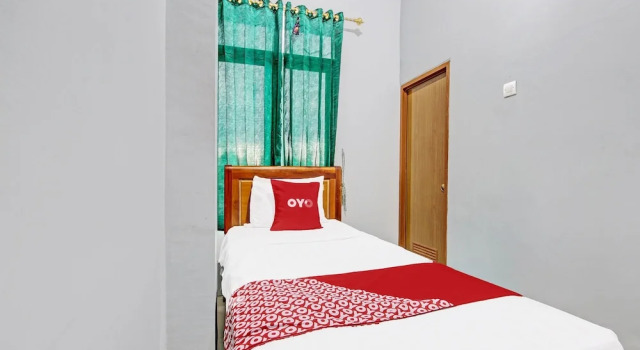 Camera Standard OYO 91960 Fariza House Syariah