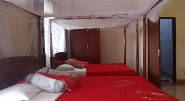 RoseVilla Hotel, Prenota Hotel Arua Uganda