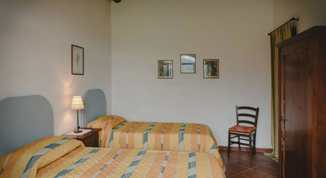 Agriturismo Gli Olmi, Book Hotel Castel Ritaldi Umbria