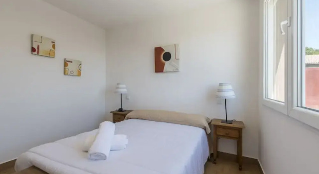 VI El Cuartel 2 in Vila, Забронировать Апартаменты/квартира Вильяторо 