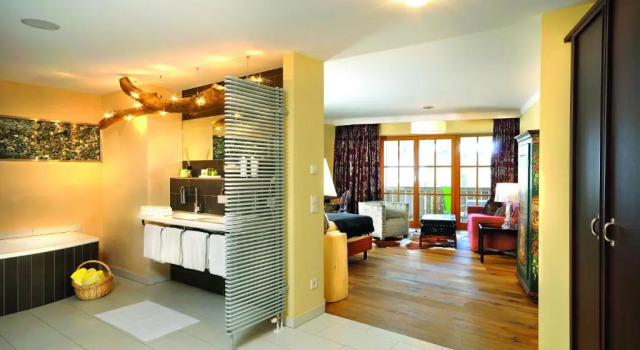 Номер Deluxe Hotel Alpine Palace