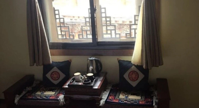Zangmei Inn