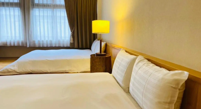 East Coast Hotel