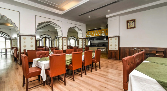 Hotel Utkarsh Vilas