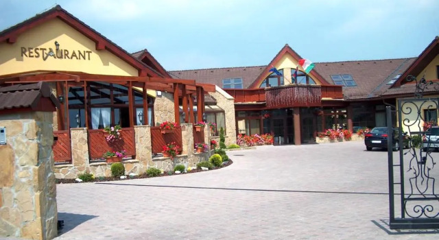 Пятиместный номер Standard Hotel Amalia