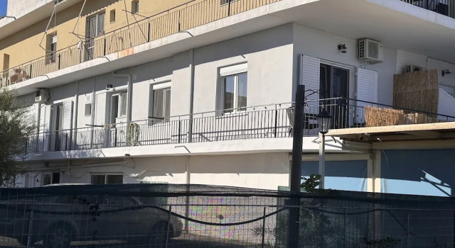 Agioi Theodoroi Beach view Modern Apt, Rezervovat Apartmán Agii Theodori 