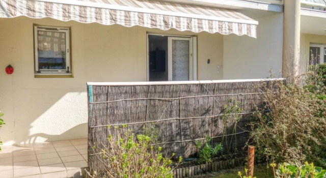 Les Jardins de lOcéan 28510, Rezerwuj Hotel Hotele w Côte de Beauté z basenem, Basen