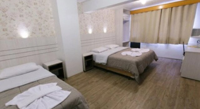 Трёхместный номер Standard с балконом Hotel 13 Linden