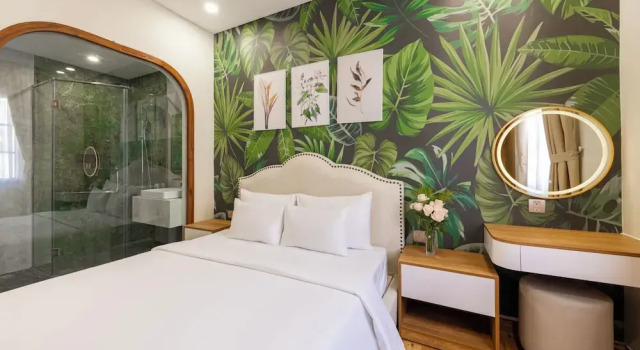 Двухместный номер Superior с балконом и с видом на город Sarah Hotel and Halal Restaurant Phu Quoc