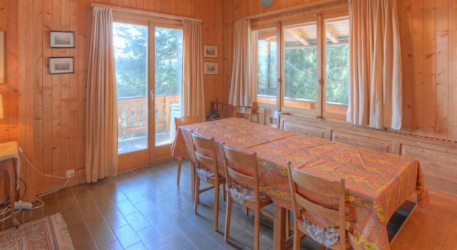 Chalet Arpille, Prenota Chalet Hotel a Canton Vallese con parcheggio, Parcheggio