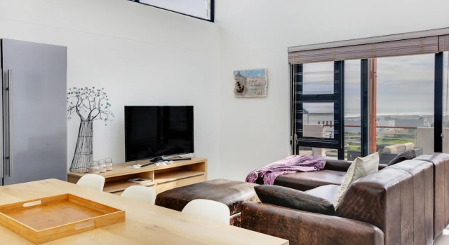 Azure 201 On Big Bay, Забронировать Отель Отели Table Bay 4 звезды, 4*