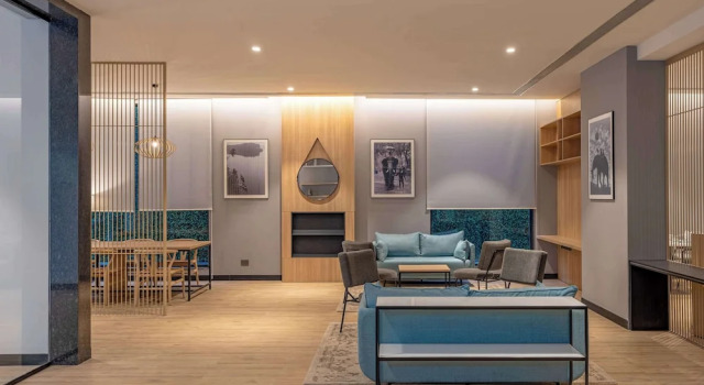 Park Inn & Suites by Radisson Thrissur East Fort, Забронировать Отель Отели штата Кералы с парковкой, Парковка
