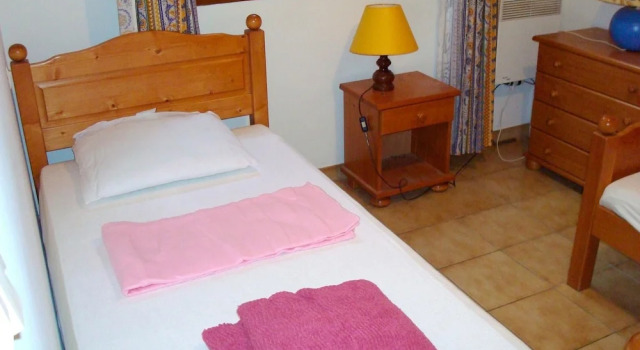 House With 3 Bedrooms in Agde, With Enclosed Garden, Varaa Hotelli Hotellit Canal du Midi pysäköinnillä, Pysäköinti