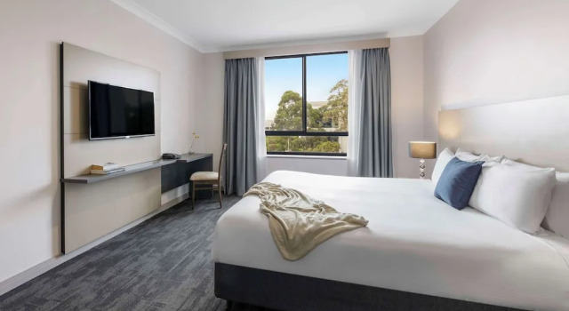 Апартаменты с 2 комнатами с балконом Oaks Sydney North Ryde Suites