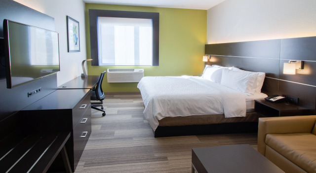 Holiday Inn Express & Suites Worthington by IHG, Varaa Hotelli Worthington Minnesota