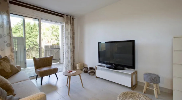 Maisons Cénitz.Mayarco, Забронировать Отель Отели French Basque Country с парковкой, Парковка