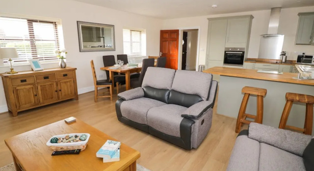 Farnold House, Stratford-Upon-Avon, Забронировать Отель Стратфорд-апон-Эйвон Уорикшир