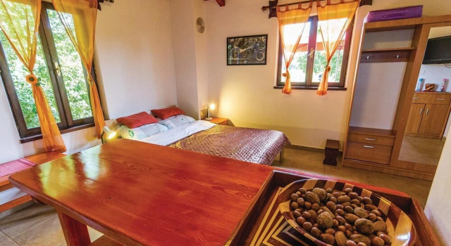 Awesome Home in Pula With, Reserva ahora Hotel Hoteles en Valbonasa con aparcamiento, Aparcamiento