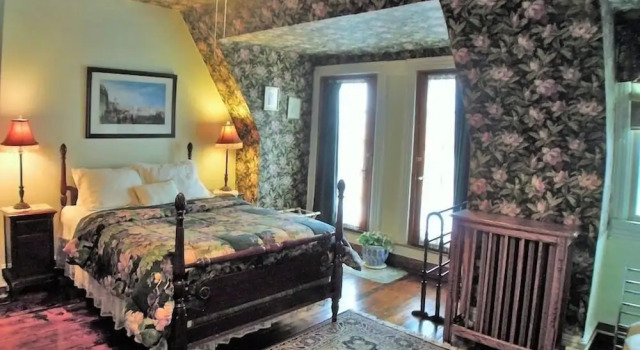 Двухместный номер Standard с балконом Wilson House Bed & Breakfast