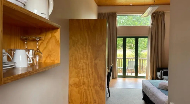 Студия Deluxe Waitomo Lodge