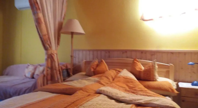Anna Apartman, Book Lejlighed Hoteller i Western Transdanubia med parkering, Parkering