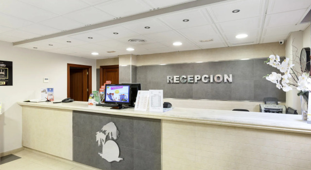 Crown Resorts Club Calahonda, Забронировать Отель Отели Калаонда 3 звезды, 3*