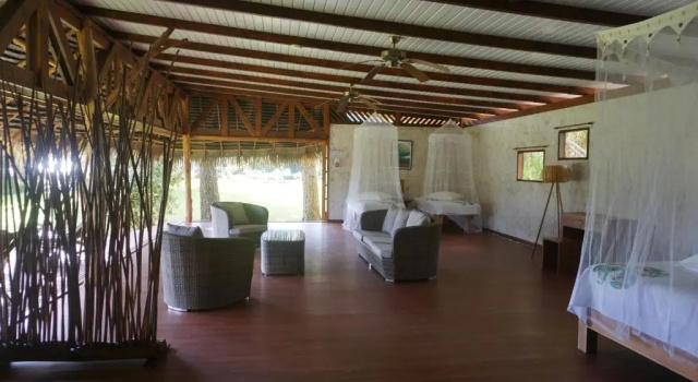 Семейное бунгало Vanira Lodge