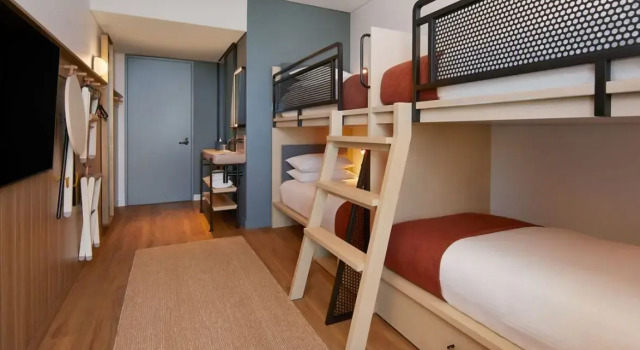 Двухместный номер Standard Moxy Sydney Airport
