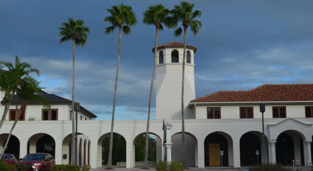 Fort Myers Luxury Vacation Condo, 预订 酒店 迈尔斯堡 福特梅耶地区
