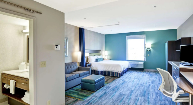 Двухместный люкс Home2 Suites By Hilton Conway