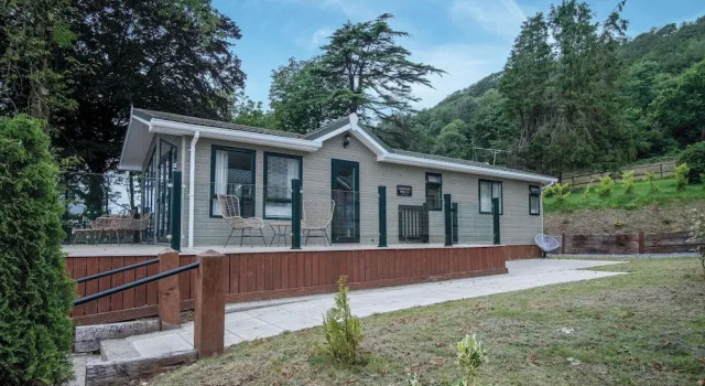 Апартаменты 1 Manor Lodge - 3 Bedroom Lodge - Pendine