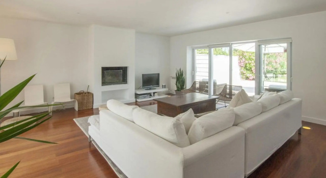 Villa Linda (AL) in Setúbal, Rezervovat Vila Hotely v Lisabon s bazénem, Bazén