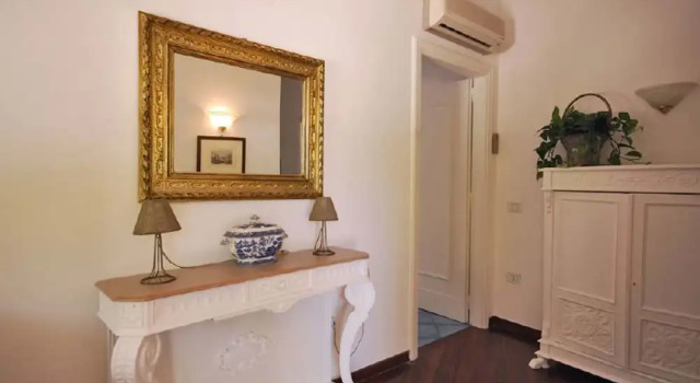 Villa Auxilia in Piano di Sorrento, Забронировать Вилла Отели в центре Пьяно-ди-Сорренто, в центре