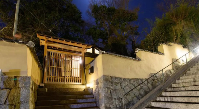 Коттедж Onomichi Senkouji Sakano Rian Fuu