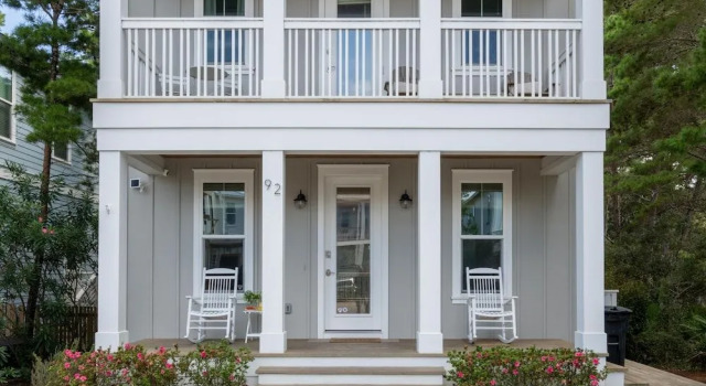 Ramona by Avantstay Sun Soaked Home w/ Lush Surroundings