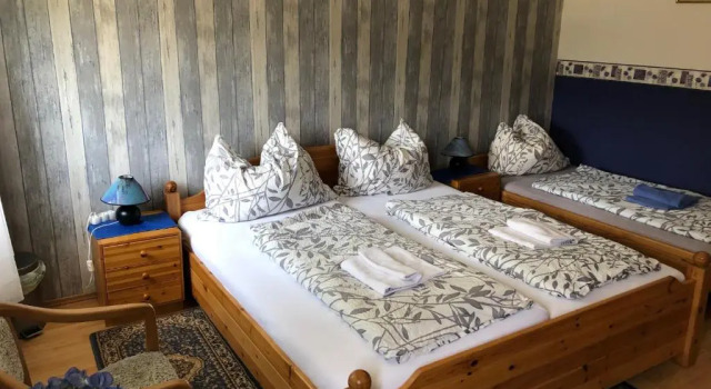 Четырёхместный номер Standard Gasthaus Luggwirt