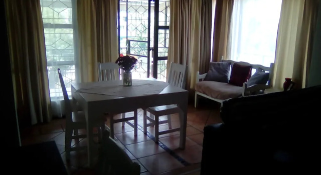 Elegant Upstairs Apartment, Reservar Apartamento Apartamentos em Gauteng, Apartamento