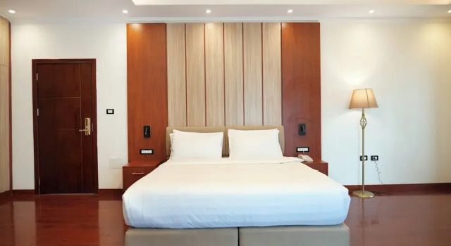 Номер Business Crescent International Hotel