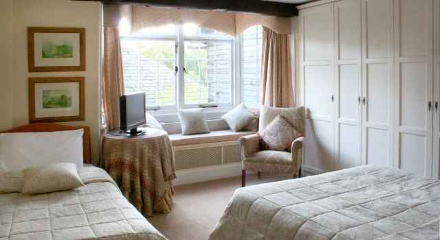 New Inn Hotel