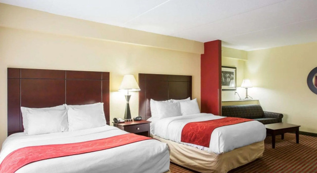 Четырёхместный люкс Comfort Suites Mt Juliet-Nashville Area
