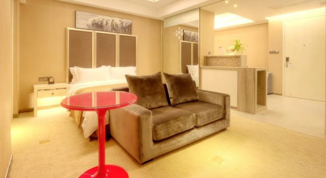 Zhanjiang Jinrun Holiday Inn, Reservar Hotel Zhanjiang Guangdong
