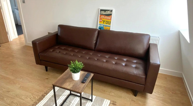Central London Old Street Flat by Everywhere to Sleep London, Varaa Huoneisto Asunnot kohteessa Merseyside, Huoneisto