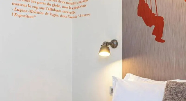Двухместный номер Standard Hotel Alpha Paris Eiffel by Patrick Hayat
