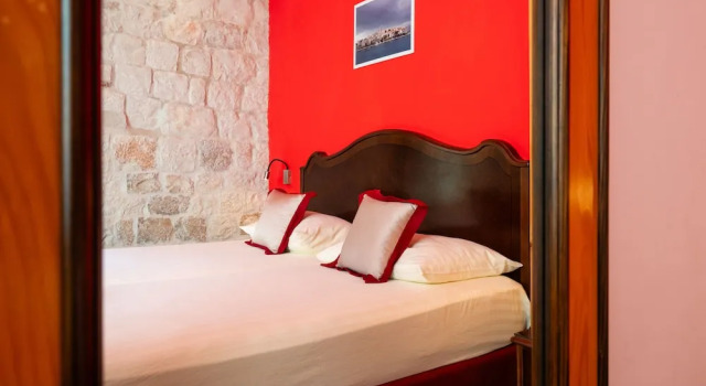 Трёхместный номер Standard Heritage Hotel Tragos