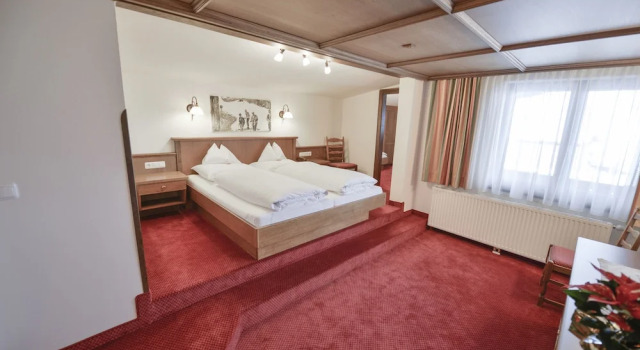 Люкс с балконом Hotel Arlberghöhe
