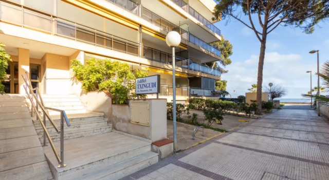 UHC Txingudi Apartments