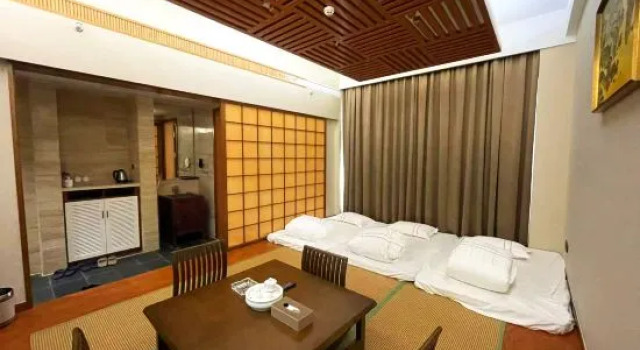 Люкс Chaozhou Taian Tang Ruiting Western Suburb Hot Spring Hotel