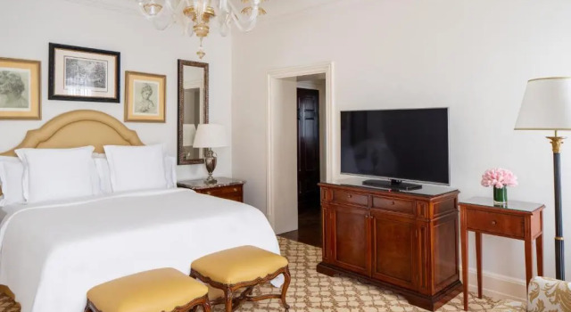 Двухместный номер Deluxe Four Seasons Hotel Firenze